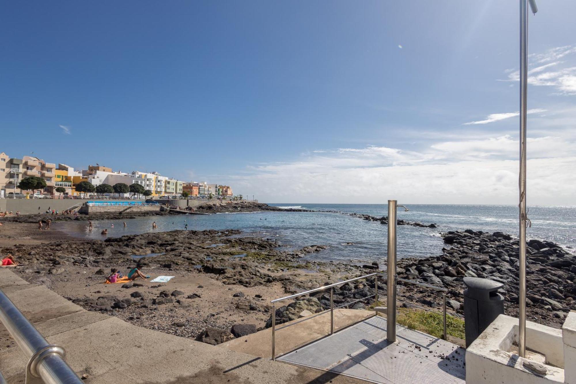 Lightbooking Apartamento Con Terraza En Playa De Arinaga Agüimes Eksteriør billede